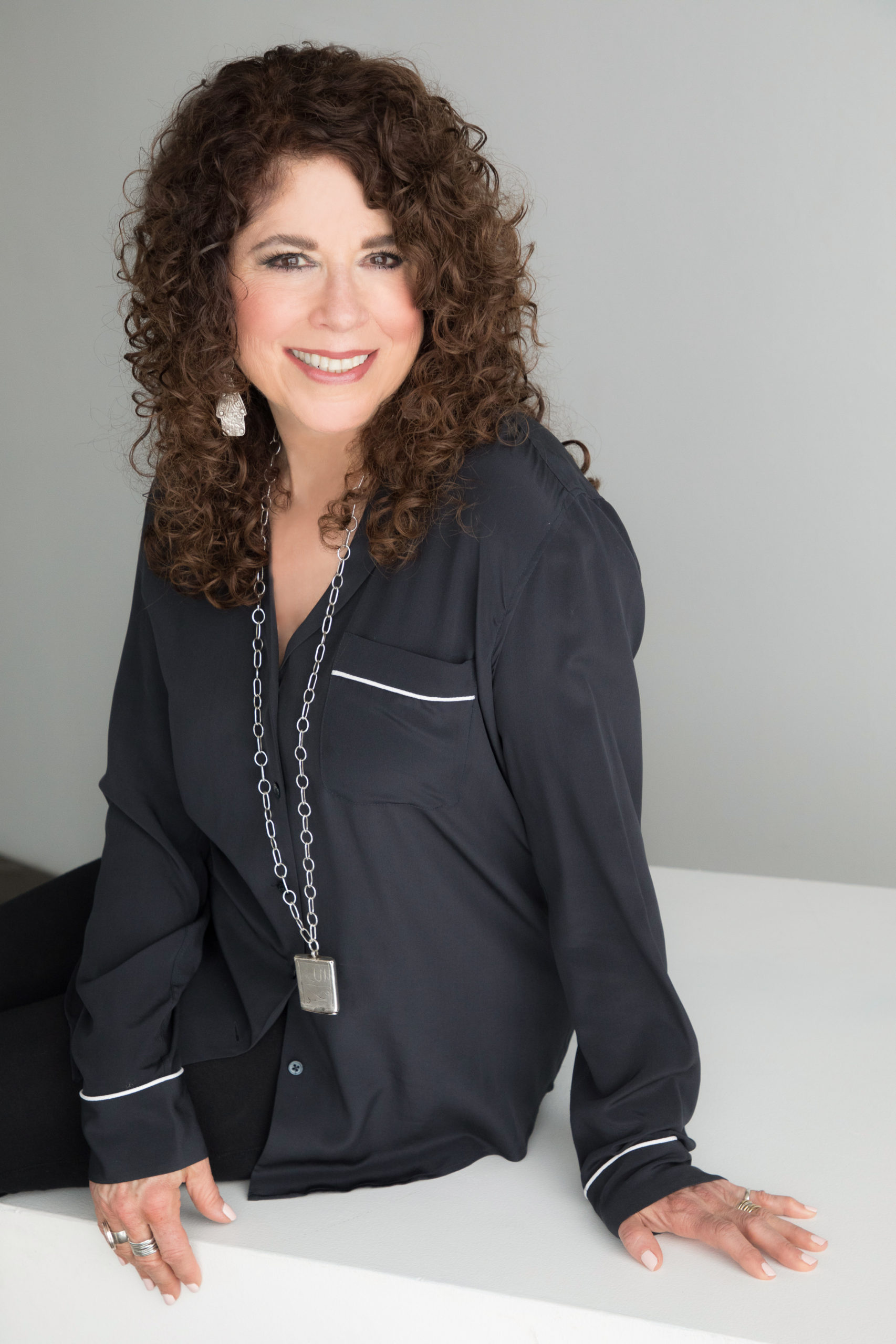 Elyse Resch - Bio - Elyse Resch Official Website - Intuitive Eating Co ...